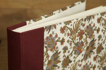 Schreibbuch unliniert, fester Einband Florentiner-Stil mit Gold, Leinenrücken bordeaux